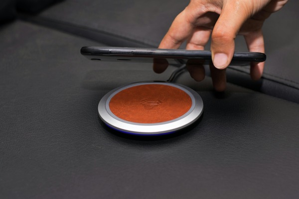 How Modern Technology is Taking Over: The Rise of the Wireless Charging Pad