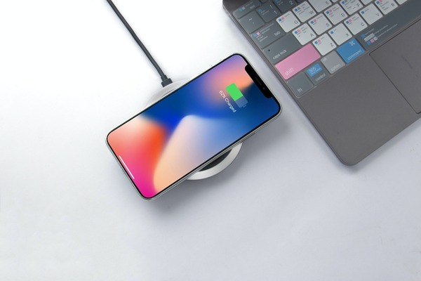 The Perfect Pair: Combining a Stainless Steel Mini Fridge with a Wireless Charging Pad